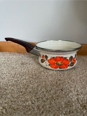 Sanko Ware Vintage Floral Saucepan